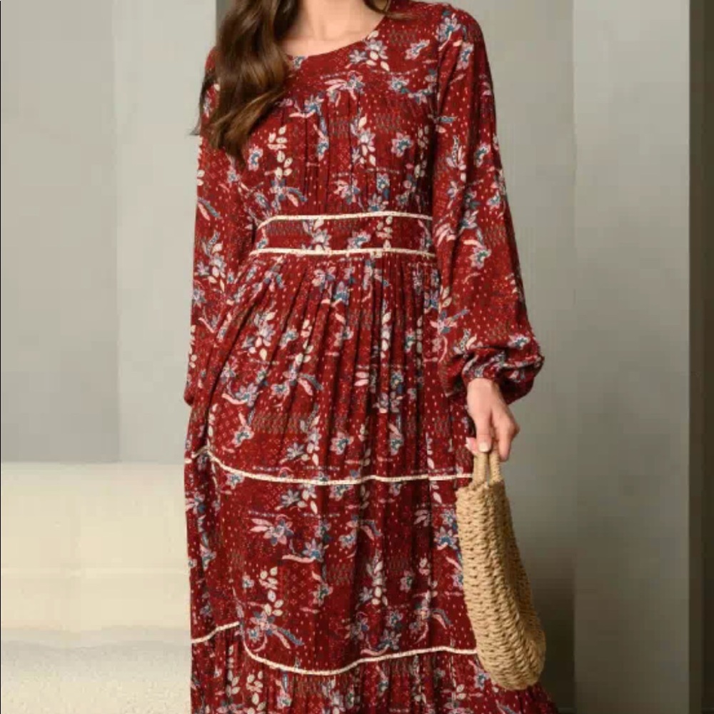 Trend Setter Diva Boutique Rust Red Floral Tiered Maxi Dress - Picture 6 of 11